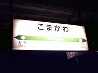 �����w
